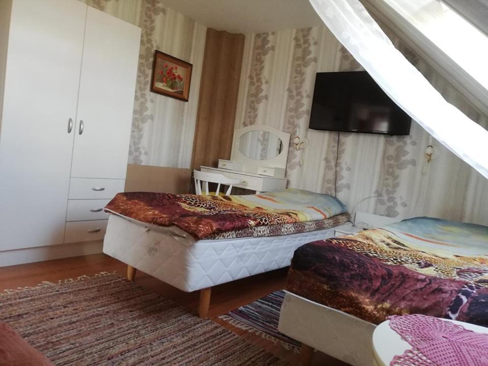 Kullerkupu Hostel กูรัซซาเร ภายนอก รูปภาพ